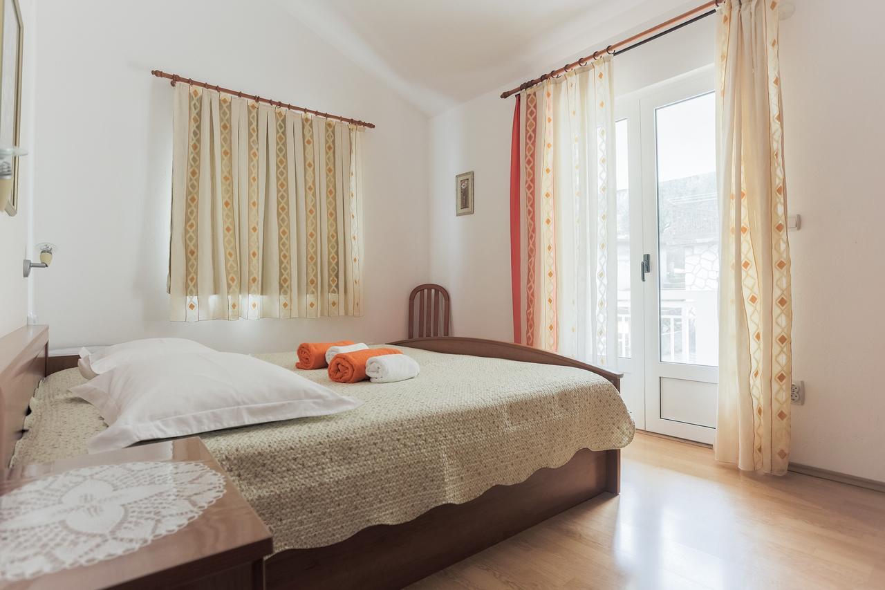 Apartments Goic Jelsa  Exterior foto